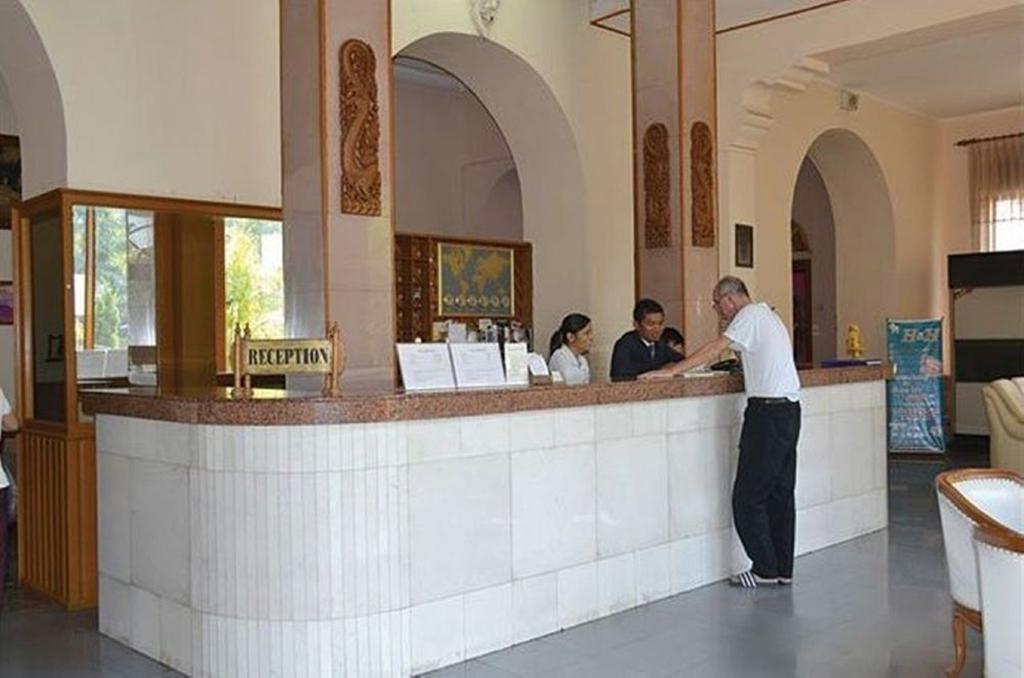 Yuzana Garden Hotel Yangon Exteriör bild